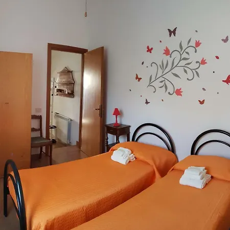 In Campagna Con Piscina A Сasa de vacaciones *