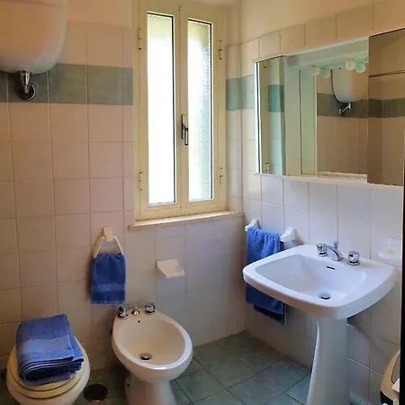 In Campagna Con Piscina A *