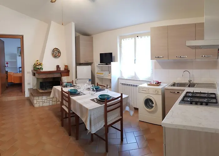 펜션 In Campagna Con Piscina A